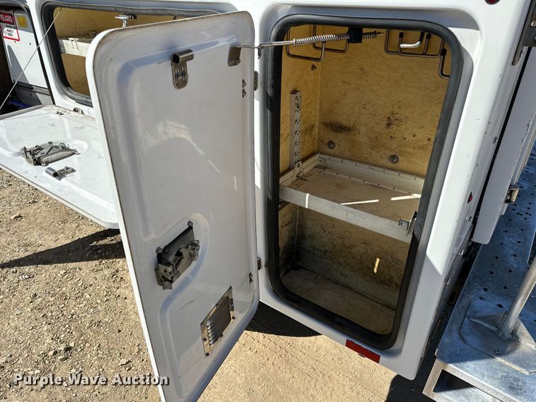 image for item OM9880 2013 Ford F350 Super Duty XL utility bed pickup truck