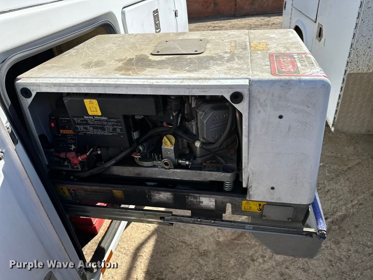 image for item OM9880 2013 Ford F350 Super Duty XL utility bed pickup truck