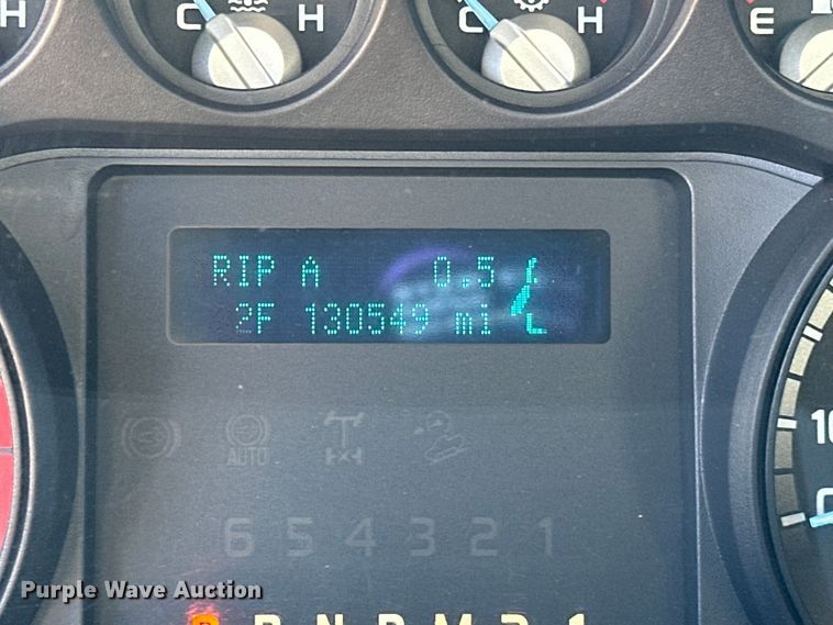 image for item OM9880 2013 Ford F350 Super Duty XL utility bed pickup truck