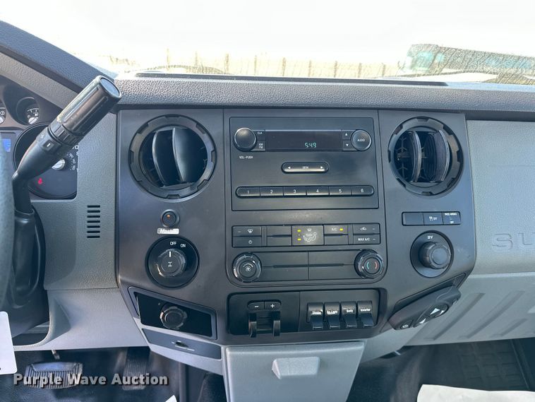 image for item OM9880 2013 Ford F350 Super Duty XL utility bed pickup truck