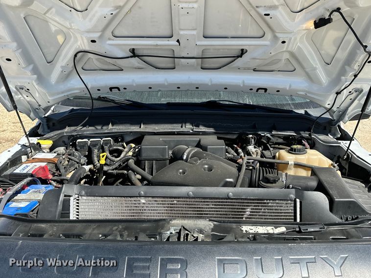 image for item OM9880 2013 Ford F350 Super Duty XL utility bed pickup truck