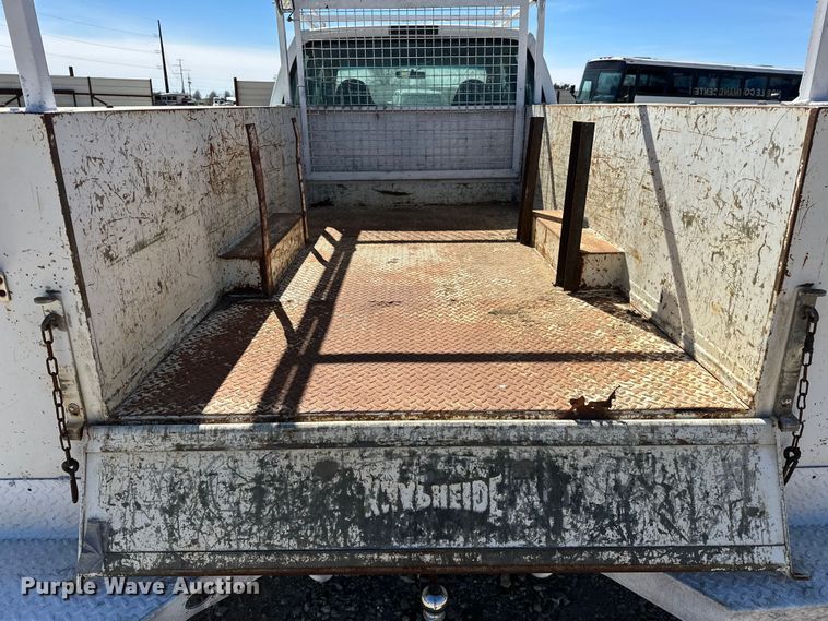 image for item OM9881 1999 Ford F550 Super Duty Crew Cab utility / service truck