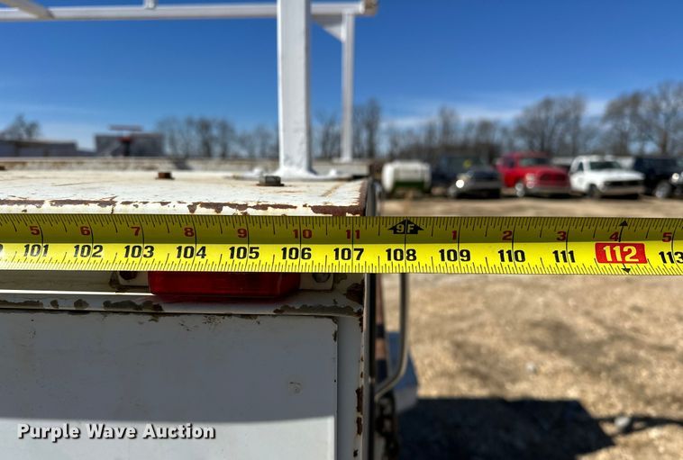 image for item OM9881 1999 Ford F550 Super Duty Crew Cab utility / service truck