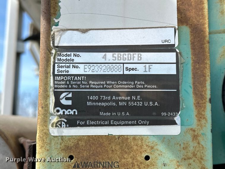 image for item OM9883 2008 Ford  F350 Super Duty XL utility bed pickup truck