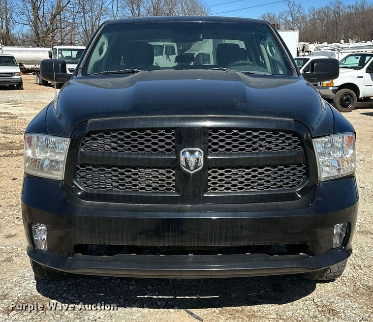 image for item OM9887 2013 Dodge Ram 1500 Quad Cab pickup truck