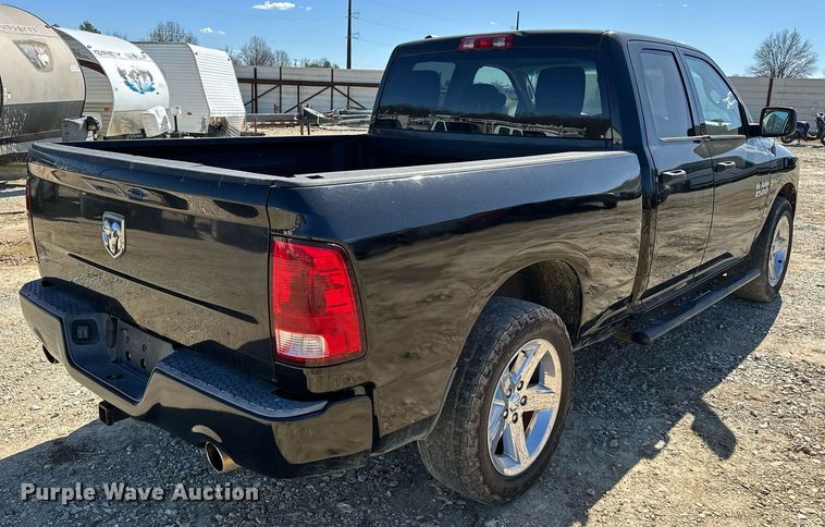 image for item OM9887 2013 Dodge Ram 1500 Quad Cab pickup truck