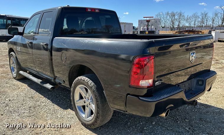 image for item OM9887 2013 Dodge Ram 1500 Quad Cab pickup truck