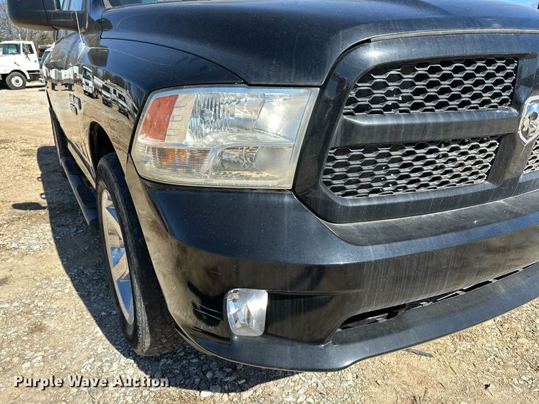 image for item OM9887 2013 Dodge Ram 1500 Quad Cab pickup truck