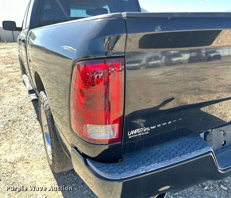 image for item OM9887 2013 Dodge Ram 1500 Quad Cab pickup truck