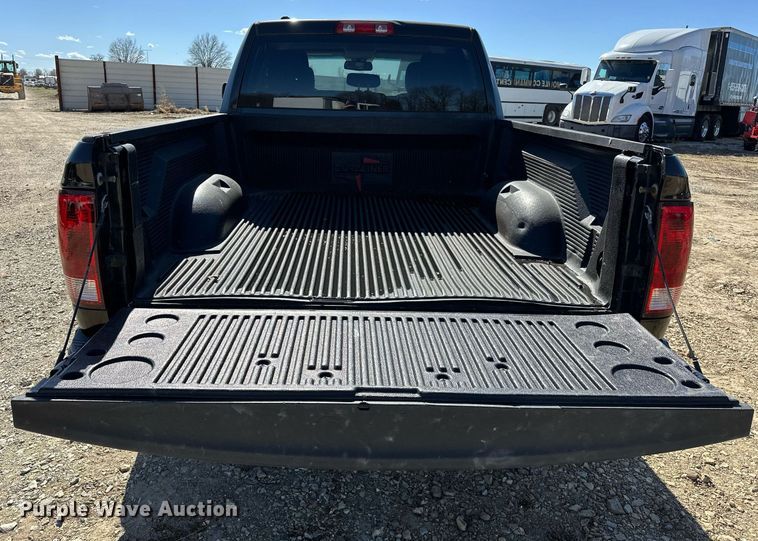 image for item OM9887 2013 Dodge Ram 1500 Quad Cab pickup truck