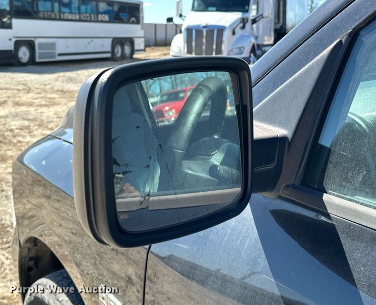 image for item OM9887 2013 Dodge Ram 1500 Quad Cab pickup truck