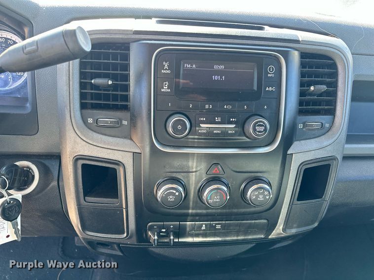 image for item OM9887 2013 Dodge Ram 1500 Quad Cab pickup truck