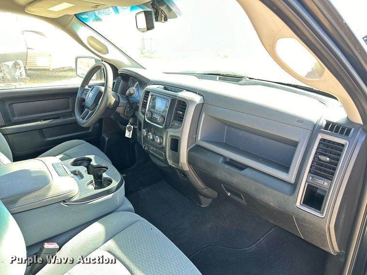 image for item OM9887 2013 Dodge Ram 1500 Quad Cab pickup truck