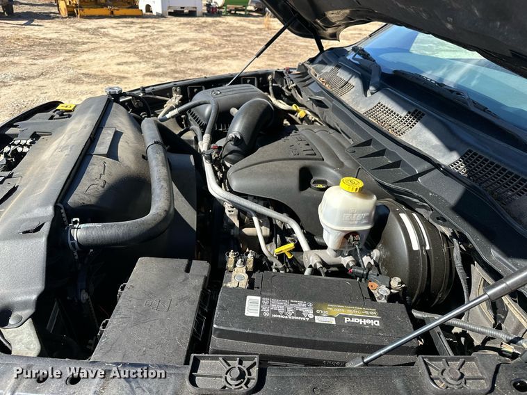 image for item OM9887 2013 Dodge Ram 1500 Quad Cab pickup truck