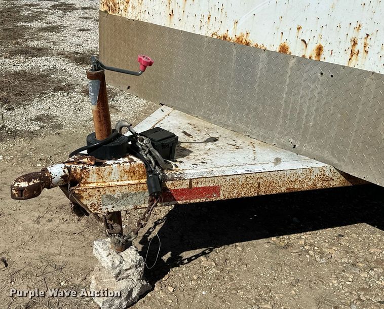 image for item OM9892 2013 W-W  enclosed cargo trailer