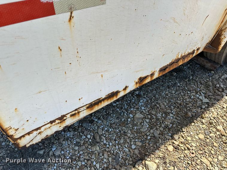 image for item OM9892 2013 W-W  enclosed cargo trailer