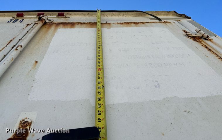 image for item OM9892 2013 W-W  enclosed cargo trailer