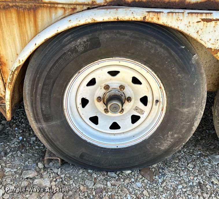 image for item OM9892 2013 W-W  enclosed cargo trailer