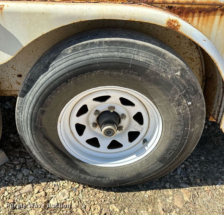 image for item OM9892 2013 W-W  enclosed cargo trailer