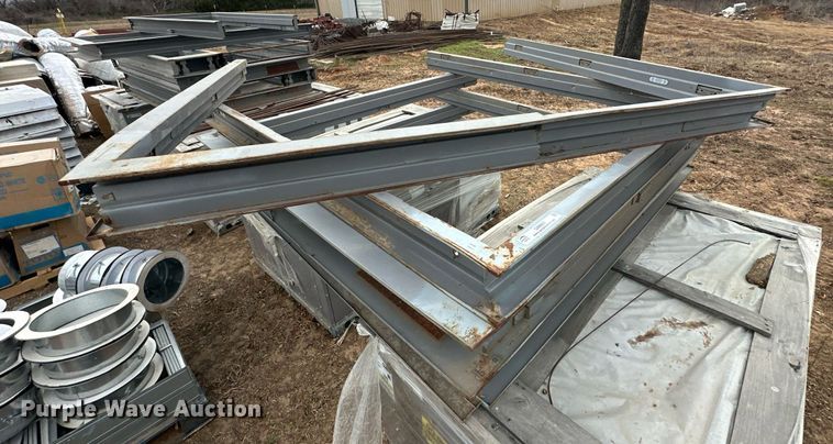 image for item OM9921 Building materials