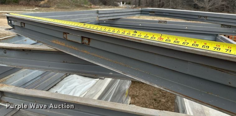 image for item OM9921 Building materials