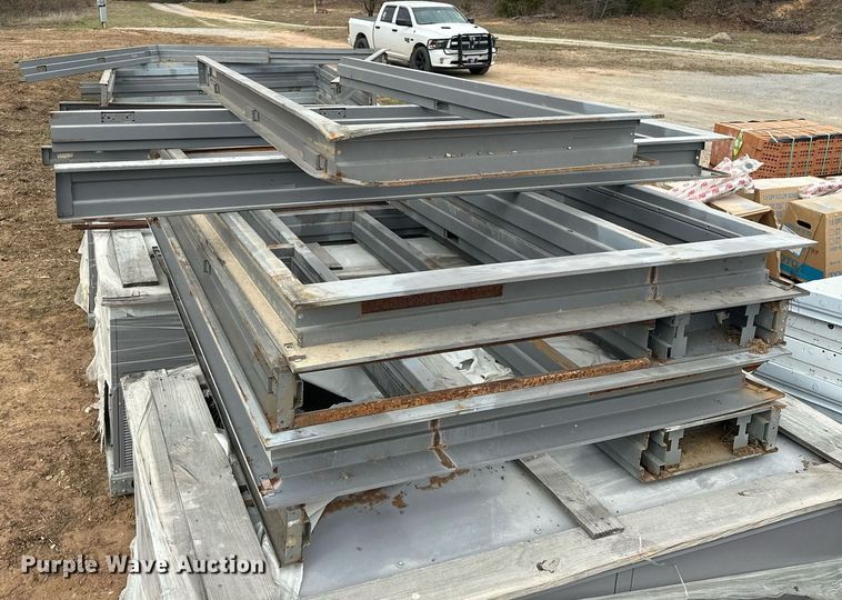 image for item OM9921 Building materials