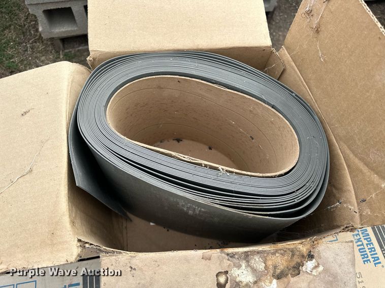 image for item OM9921 Building materials