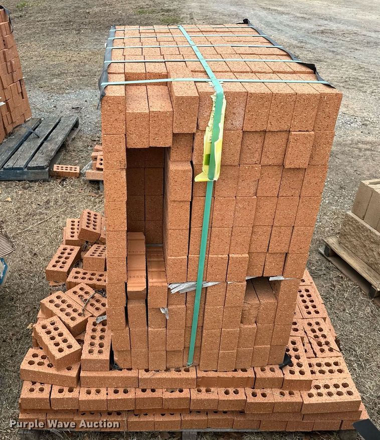 image for item OM9921 Building materials