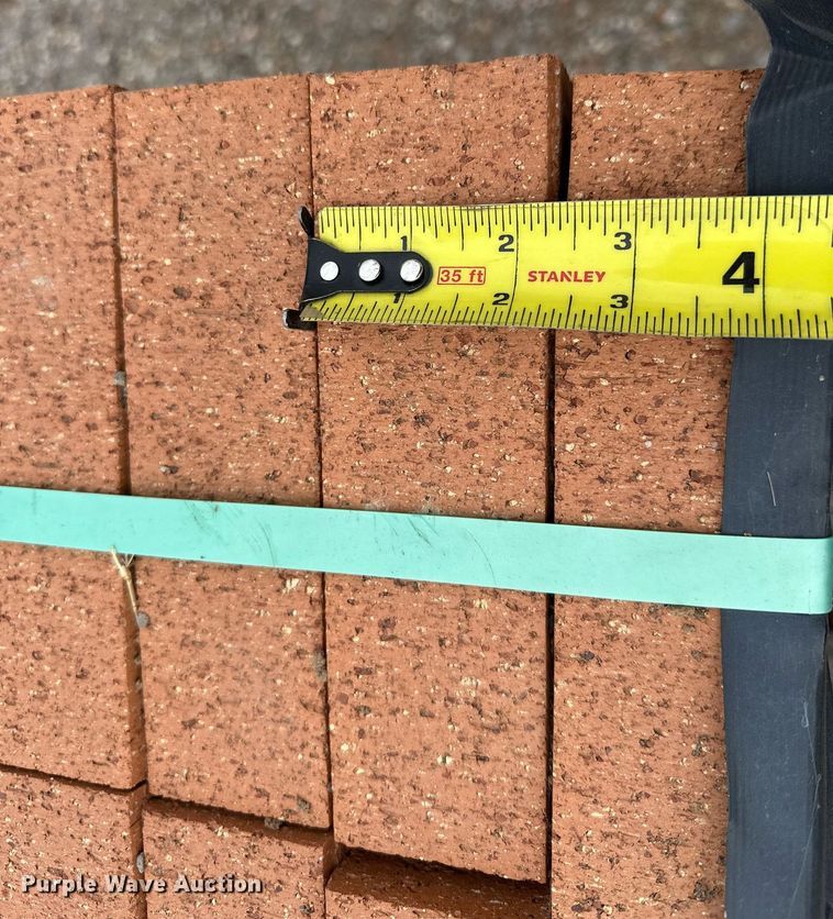 image for item OM9921 Building materials