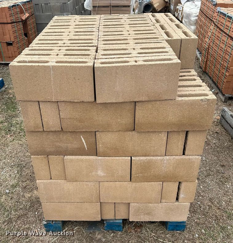 image for item OM9921 Building materials