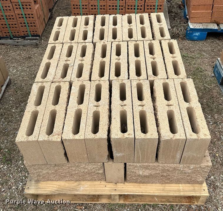 image for item OM9921 Building materials