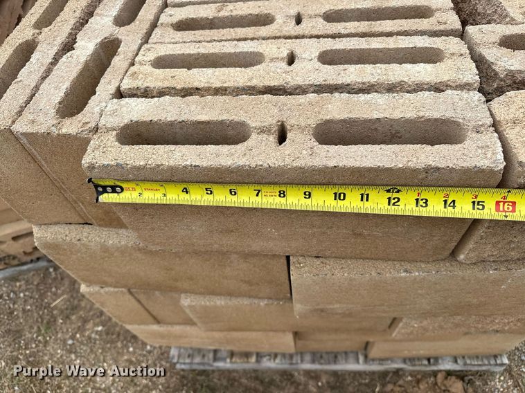 image for item OM9921 Building materials