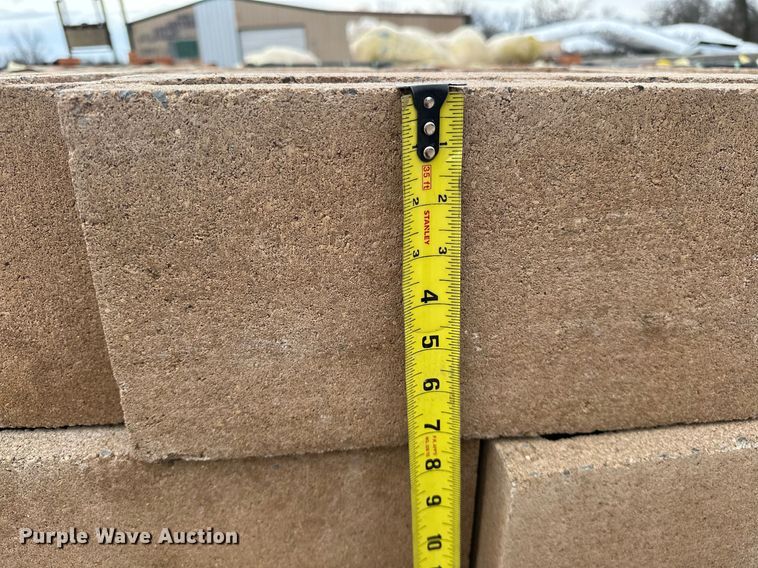 image for item OM9921 Building materials