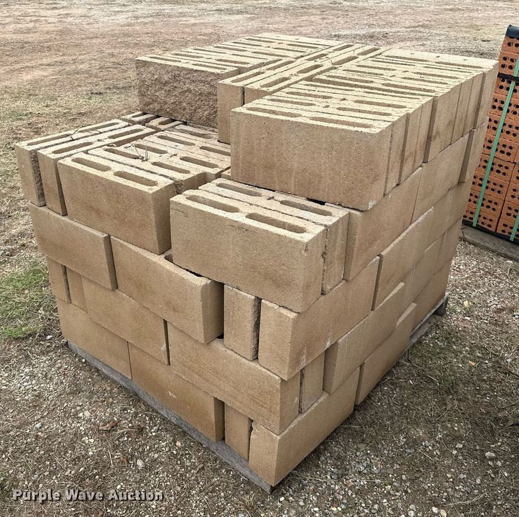 image for item OM9921 Building materials