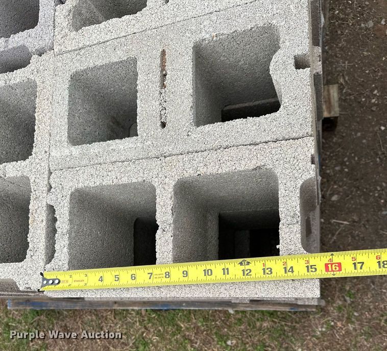 image for item OM9921 Building materials