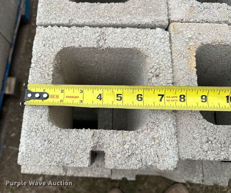 image for item OM9921 Building materials