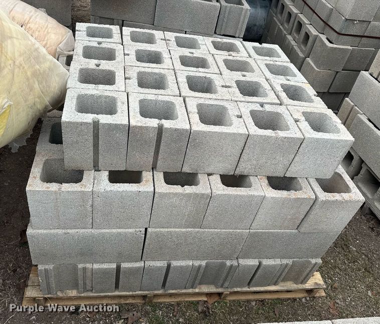 image for item OM9921 Building materials