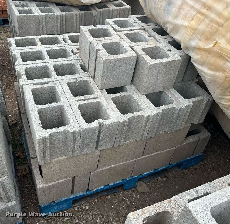 image for item OM9921 Building materials