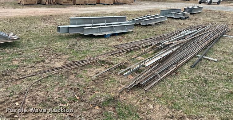 image for item OM9921 Building materials