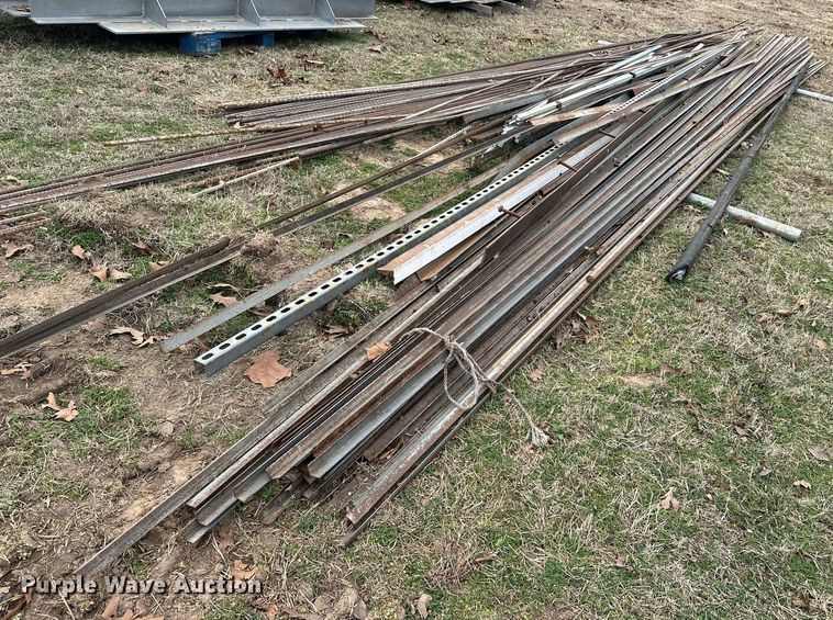 image for item OM9921 Building materials