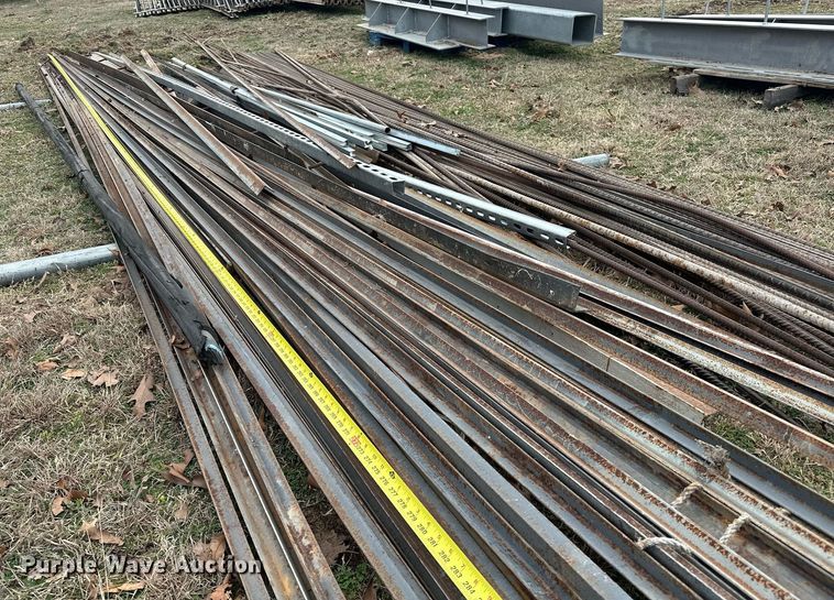 image for item OM9921 Building materials