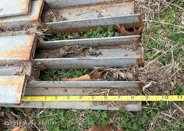 image for item OM9921 Building materials