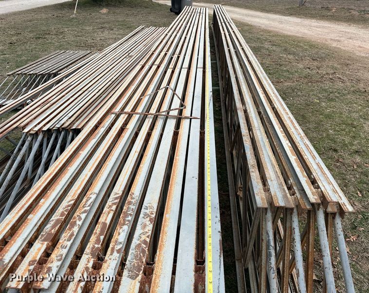 image for item OM9921 Building materials