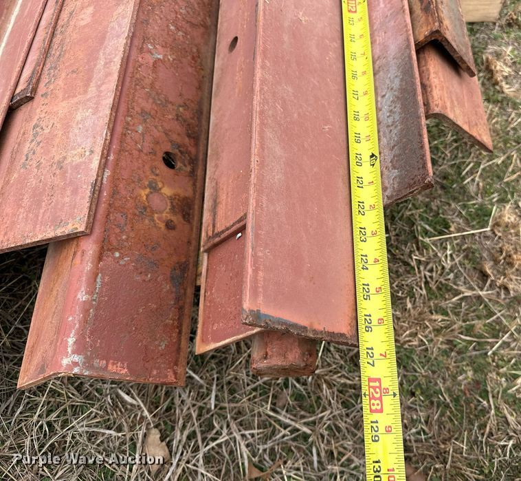 image for item OM9921 Building materials