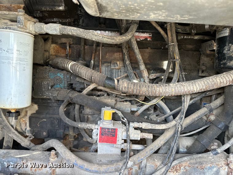 image for item OM9922 1992 Motor Coach Industries  102-C3 coach bus