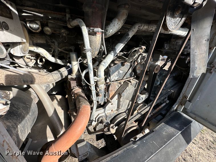 image for item OM9922 1992 Motor Coach Industries  102-C3 coach bus