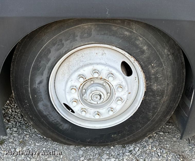 image for item OM9922 1992 Motor Coach Industries  102-C3 coach bus