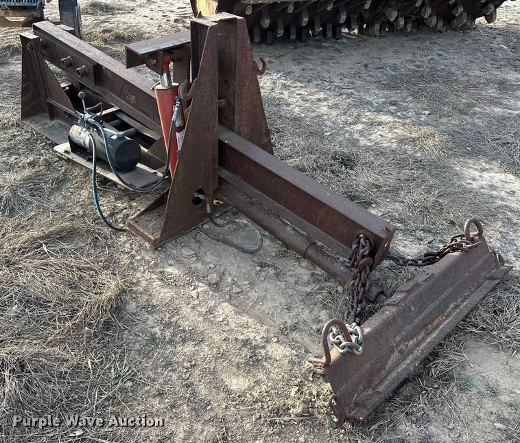 image for item OM9928 Lift