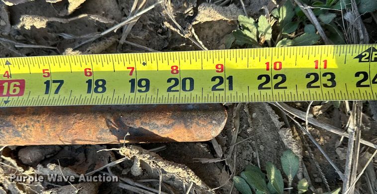 image for item OM9935 Bale spear