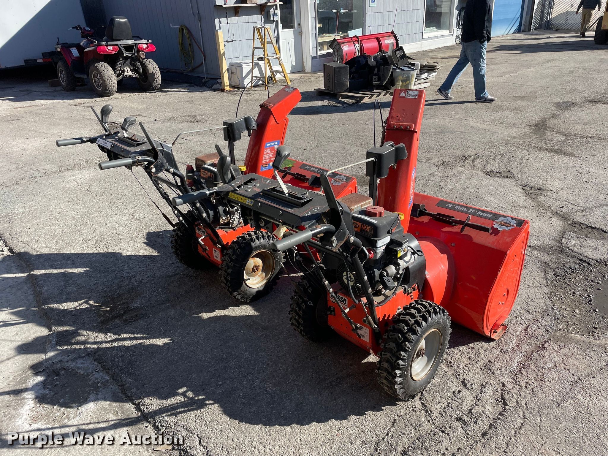 (2) Ariens 921030 snowblowers in Carol Stream, IL Item OG9806 for